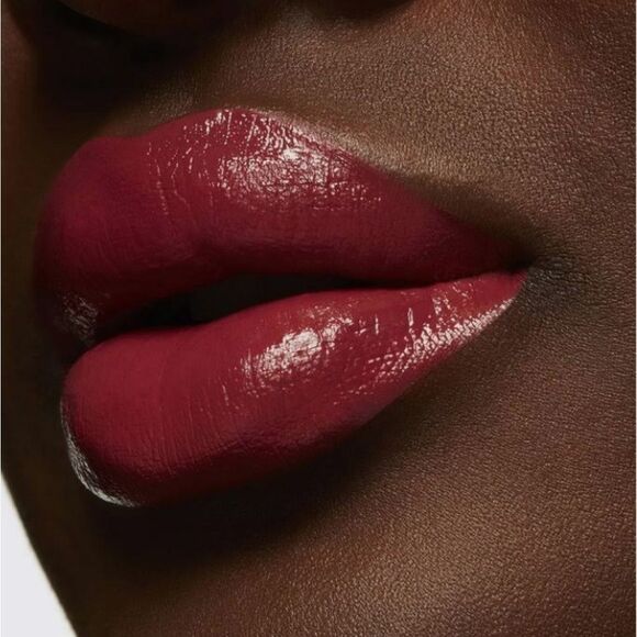 Mac Cosmetics Love Me Liquid Lipcolour - Picture 4 of 7